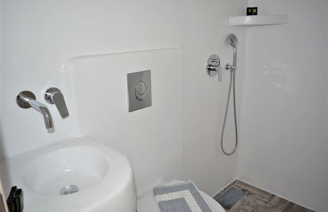 Depis Luxury Suites - Photo 64