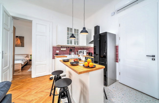 City Soul Apartment - Happy Rentals - Photo 13