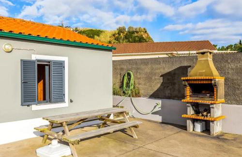Charming house in Praia do Almoxarife with sea view. - Foto 1