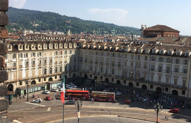 Bus touristique de Turin - Photo 2