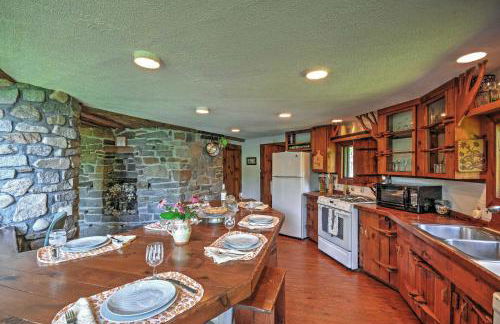 Dragonwood Castle on Waterfront with Stunning View - Foto 9