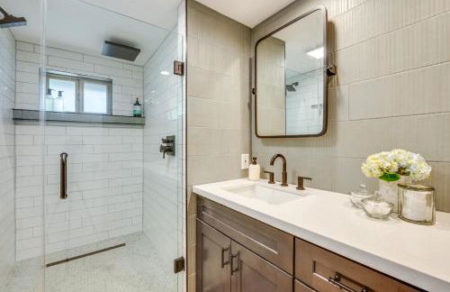 Waterfront Gem with Boat Dock and Lift in Lakewood! - Foto 19