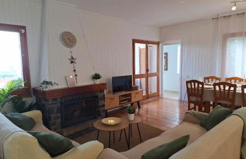 Casa Roure-4BR-Piscina privada-BBQ-Vistas Mar - Foto 12