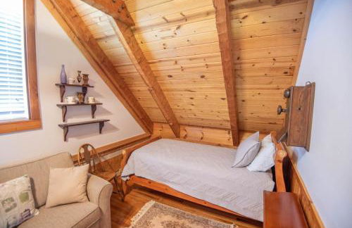 River Access, VIEWS, Sleeps 8, Fire Pit - Foto 17