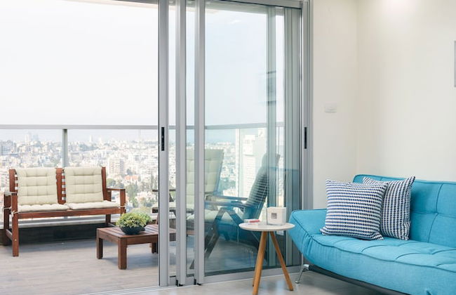 Deluxe & Terrace with City Overview by FeelHome - Foto 16