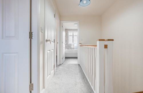 #83 Stylish Wigston Home - Near Bradgate Park - Sleeps 4 -" Perfect for contractors and Families - Free Parking" - Foto 29