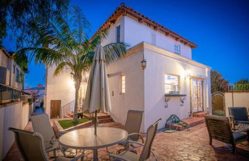 Mediterranean-Style Villa in Point Loma - Foto 43