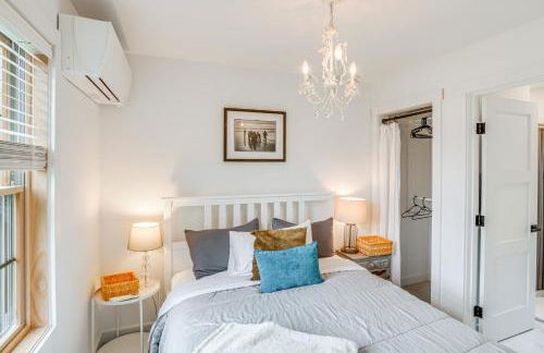 Lakefront Hinsdale Home about 10 Mi to Pittsfield! - Photo 17