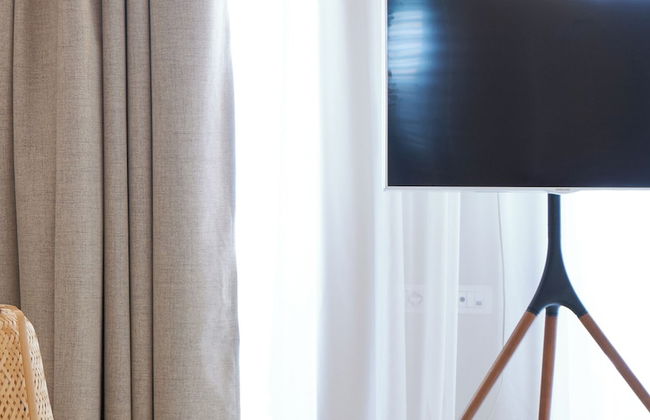 AZAR LUXURY SUITES - Photo 24