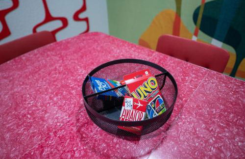 Mid-Century Modern Home - Hot Tub and Game Room - Foto 63