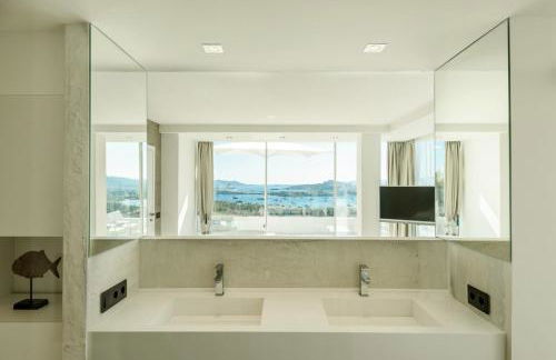 Charming Ibiza Villa with 4 Bedrooms, 1265 - Foto 13