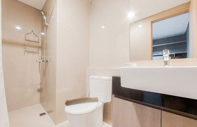 Comfort Living 1Br Without Living Room At Bintaro Embarcadero Apartment - Foto 9