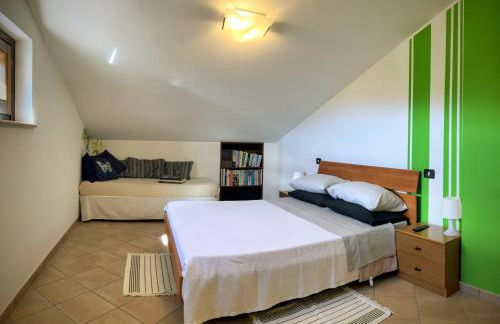 Iacobhouse, casa con giardino esclusivo e parcheggio privato con vista sul Gran Sasso - Photo 17