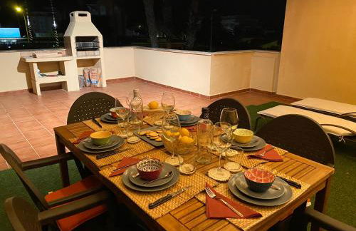 1ªLínea-50m de playa-Reformado-BBQ privada-Vistas al mar-3 terrazas - Foto 29