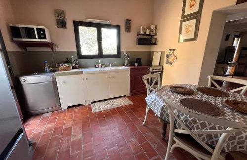 Aix-en-Provence, Bastidon provençal plein cœur de la forêt avec vue unique - Foto 52