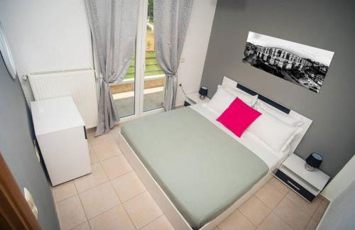 IVI'S KAVALA - Photo 17