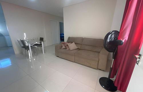 Para 10 pessoas, 03 quartos ar condicionado e ventilador, garagem, atrás do hospital da Unimed apt 302 - Foto 8