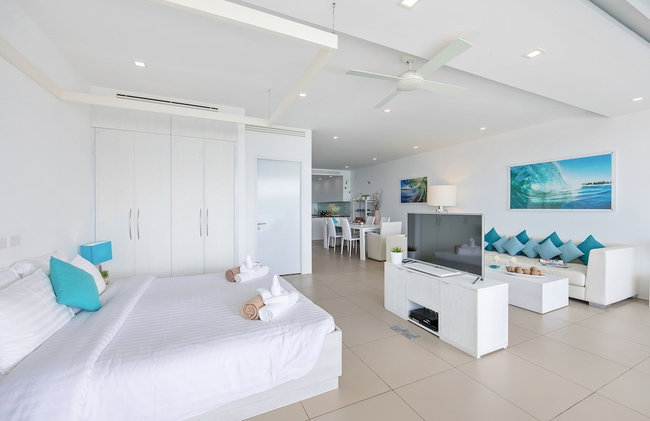 Luxury Apartment Unique Residences - Photo 30