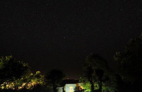 Holiday Home in Saint-laurent-de-la-salle With Pool - Foto 40