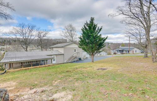 Apt with Lake Views - Day Trip to Virginia Tech! - Foto 18