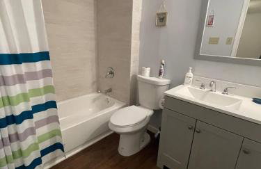 Cozy 2BR 2BA apt close to Siegen & Womans - Foto 12