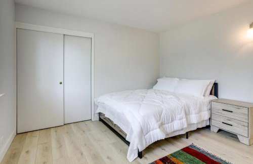 4 Mi to Folsom Lake Modern Home with Patio! - Foto 14