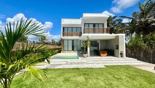 Casa Ventus - Arpoeiras Beach - Pé na Areia - Foto 1