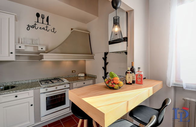 SWAROVSKI Family apartment with pool DesenzanoLoft Official Partner Homes & Villas by Marriott Bonvoy - Foto 17