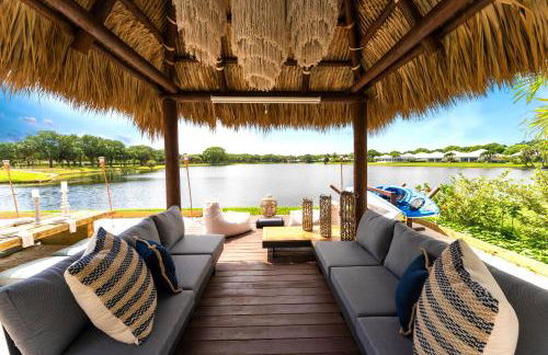 Waterfront Villa with Beach, Pool, Cinema, Game Room and Tiki - Foto 36