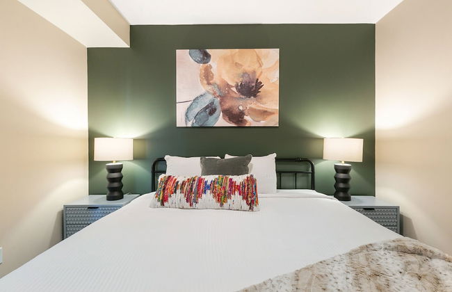 Modern Condos in California Building by Hosteeva - Foto 20