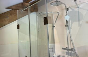 Villa en Bellevaux avec sauna et jacuzzi - Foto 26