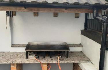 Gethin Lodge cosy Holiday cottage Near BPW with secure double garage with cctv sleeps up to 6 guests - Photo 19