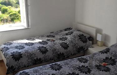 House Sakarun with swimming pool - Photo 36