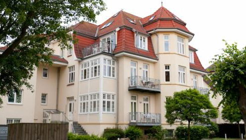 Villa Düne mit großer Sonnenterrasse, Kamin, Wlan und Tiefgarage für 2-4 Personen - Foto 3