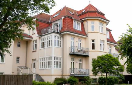 Villa Düne mit großer Sonnenterrasse, Kamin, Wlan und Tiefgarage für 2-4 Personen - Foto 3