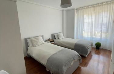 KEY HOUSE - Photo 11