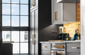 Luxury TC Loft: Historic Condo! - Foto 9