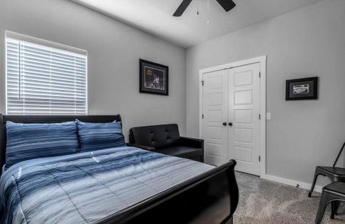 Just Like Home #6: Norman: It's Game Time (campus) - Foto 40