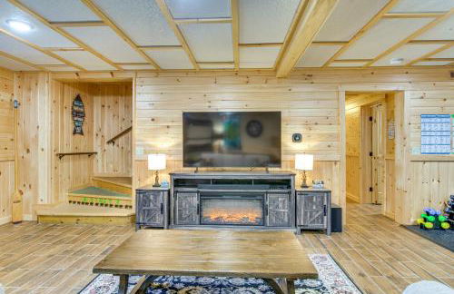 Hike, Ski and Swim Luxury Cabin on Silver Lake! - Foto 30