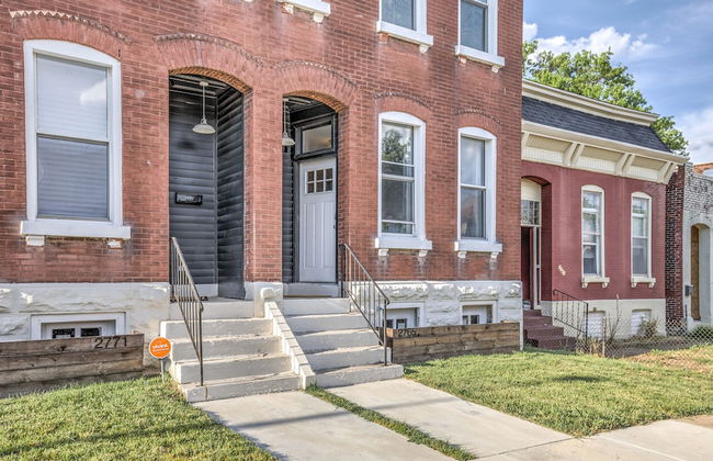 Delightfully Redesigned Home - JZ Vacation Rentals - Photo 34