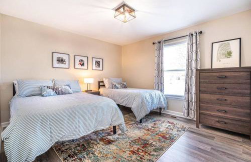 NEW Fully stocked luxury home close to I65 and I72 - Foto 54