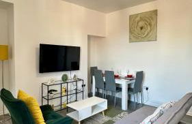 Jarrow Haven Contractor Family Stay with FREE Parking Sleeps 8 - Foto 4