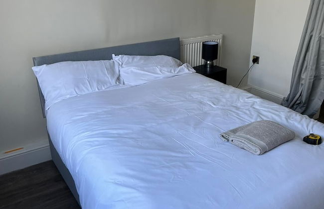 SPECIAL 5 Bedroom Whole House Brereton - Photo 5