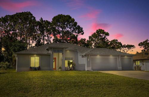 BRAND NEW Rental with Luxury Pool - Villa Rosalie - Roelens Vacations - Foto 24