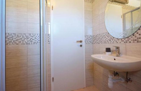 Four-Bedroom Holiday Home In Lecevica - Foto 18