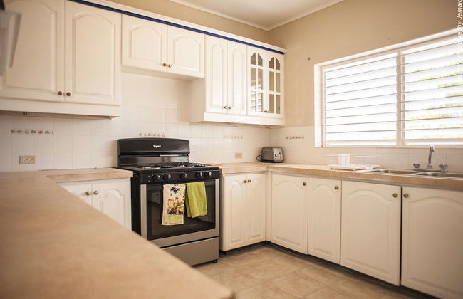 Breezy Shores at Cardiff Hall - Photo 18