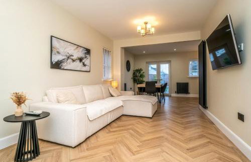 Spacious Family Home with Garden Free Parking - Pass the Keys - Foto 10