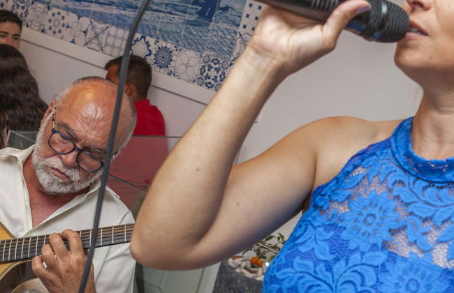 Espectáculo de fado con menú degustación - Foto 6