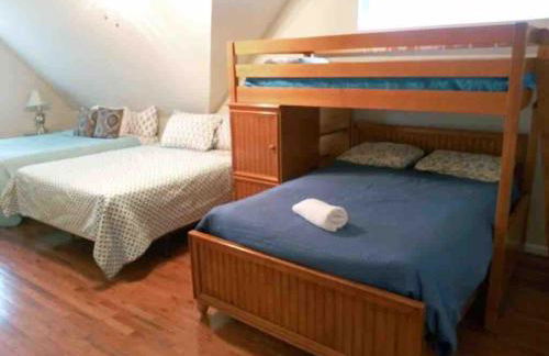 Huge Home For Groups Near Downtown - Foto 69