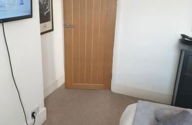 Kingfisher cottage, free parking - Foto 3